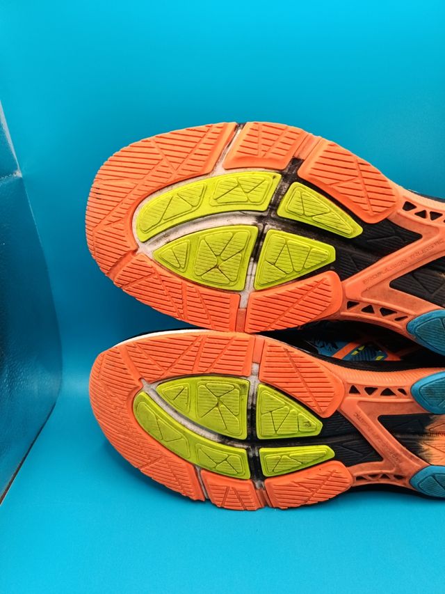 Zapatillas Asics Gel-Noosa Tri 10