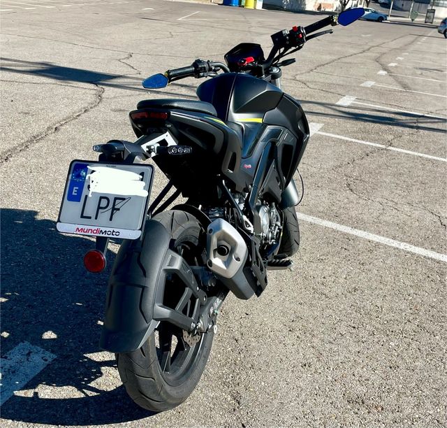 KEEWAY RKF 125 - Moto