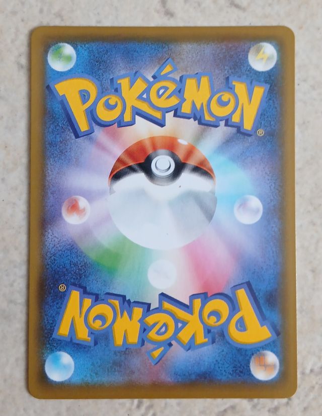 Carta Pokemon 25° Anniv. Giapponese