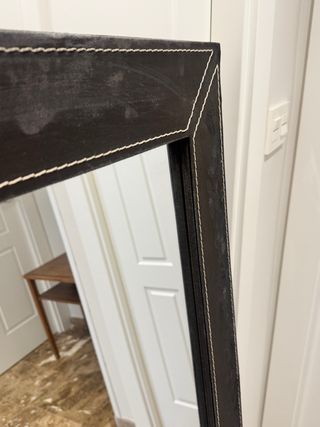 Espejo negro completo - Piel & Madera.