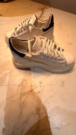 Zapatillas Pinko blancas 35