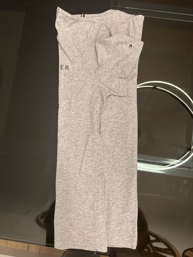 Camiseta Tommy Hilfiger Gris