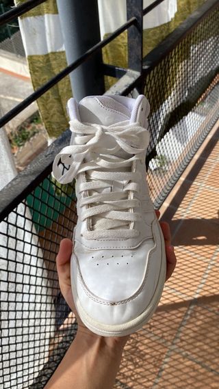 Zapatillas Adidas blancas altas