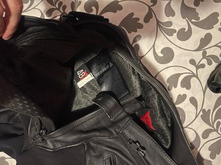 Mono cuero Dainese 48 - 2 piezas