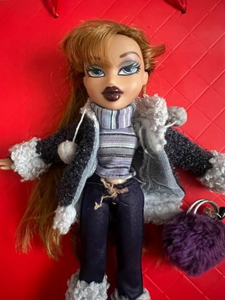 Bratz - Muñeca con bolso