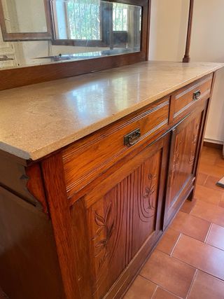 Mueble aparador Art Nouveau