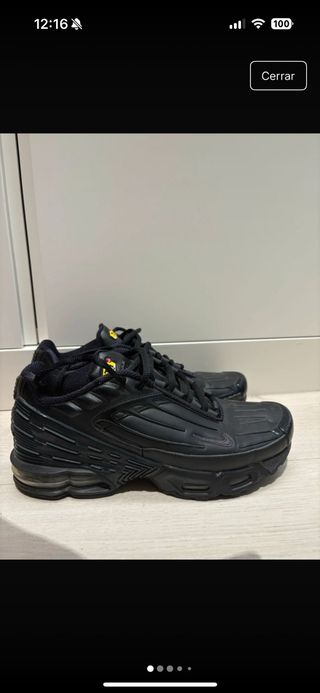Nike Air Max Plus TN - negros