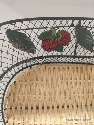 Cesta mimbre metal negra.