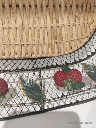 Cesta mimbre metal negra.