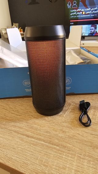 Altavoz Bluetooth LED