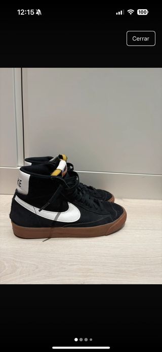 Nike Blazer Mid '77 - Tenis negros