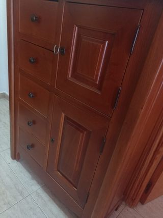 Mueble madera 5 cajones