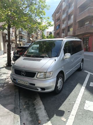 Mercedes-Benz Clase V 2001