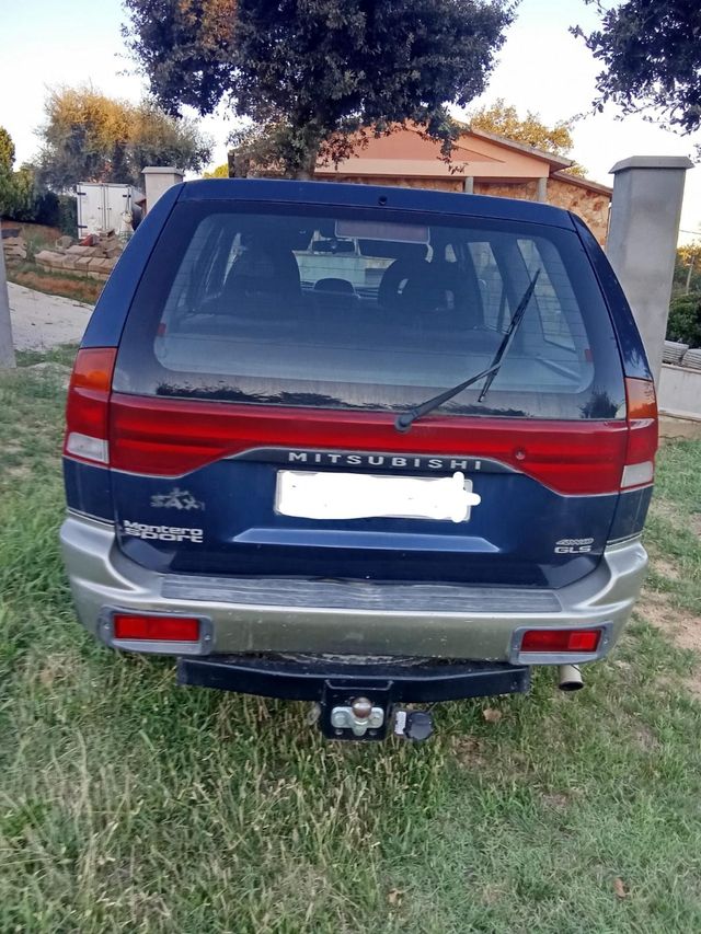 Mitsubishi Montero 1999