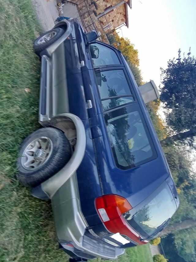 Mitsubishi Montero 1999