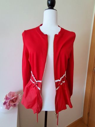 Chaqueta roja Purificación García