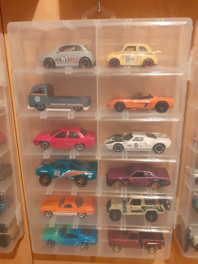 12 Hot Wheels coches colección
