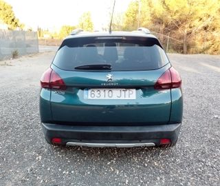 Peugeot 2008 Allure 1.2 i 110 cv