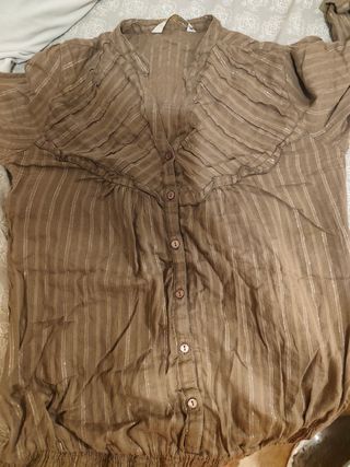 Blusa Stradivarius marrón rayas - Talla L