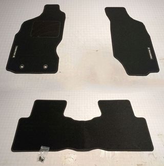 + Nissan Terrano 2 Corto Alfombrillas a medida