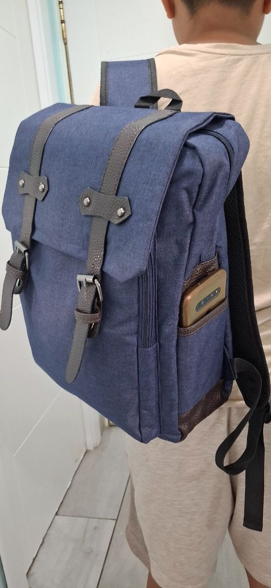 Mochila azul marino - Escolar