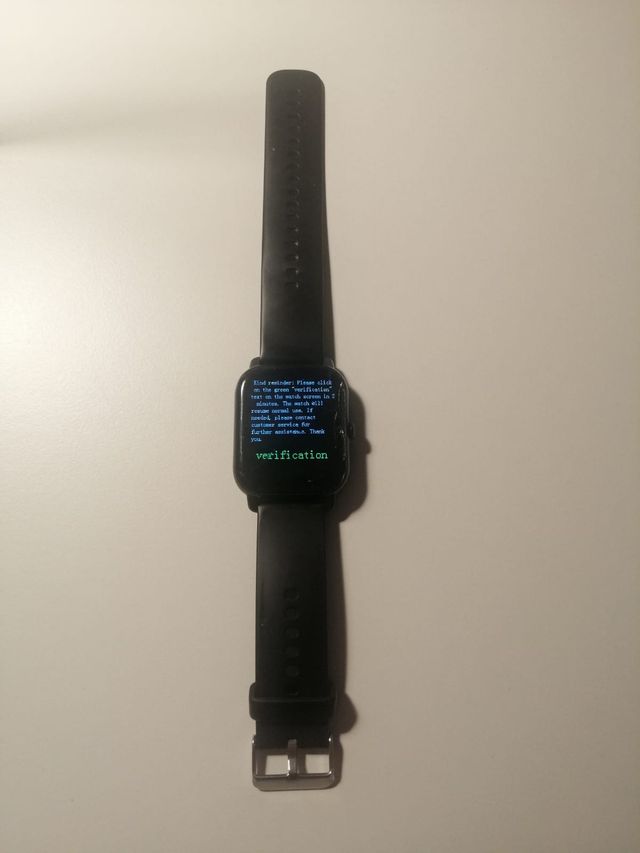 Smartwatch NERUSA negra