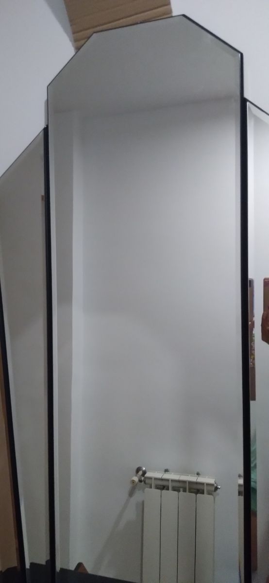 Recibidor madera negro-marrón