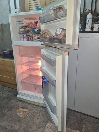 Nevera LG - Refrigerador en buen estado