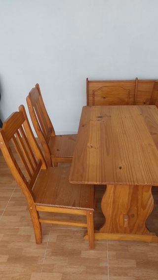 Conjunto mesa madera rincón