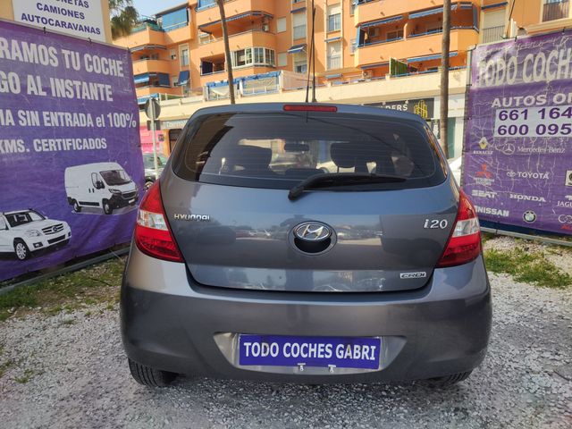 Hyundai i20 2011