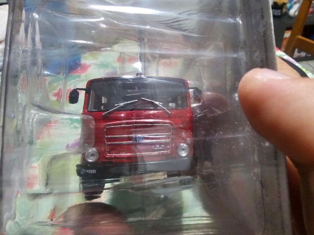 Modellino Camion Pompieri Seagrave