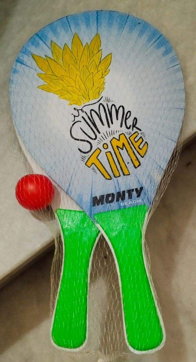 Palas de playa juego a estrenar