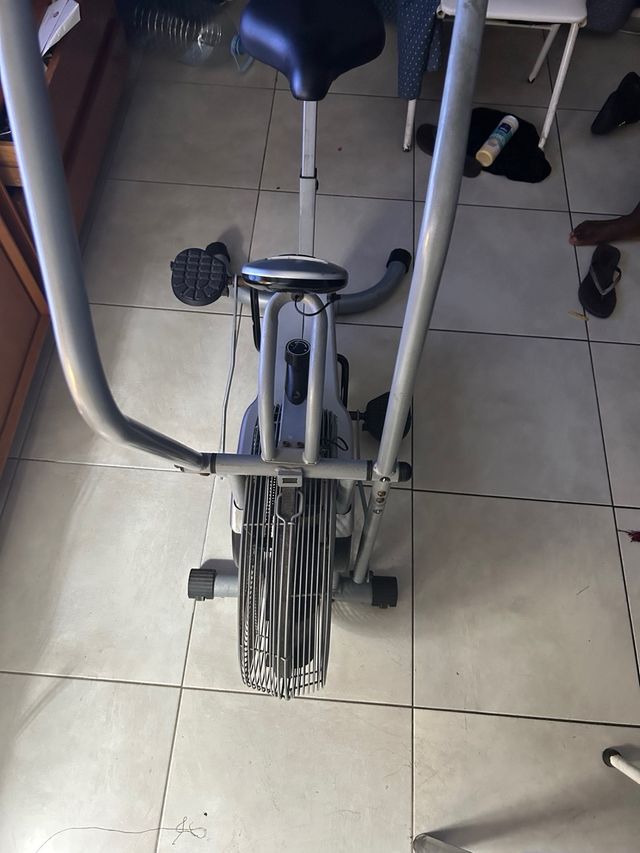 Bicicleta ejercicio - usada