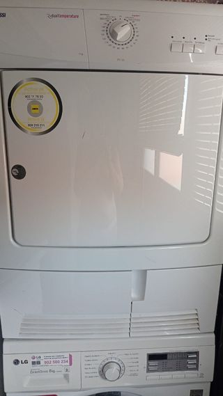 Secadora LG + Lavadora Zanussi