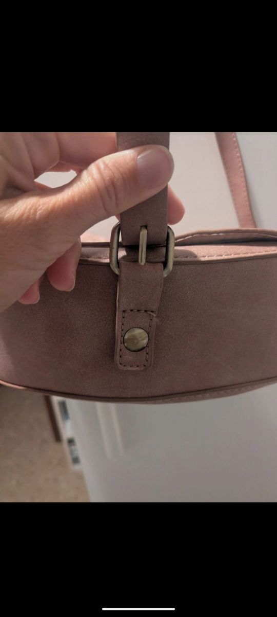 Bolso bandolera rosa