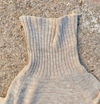 Jersey cuello alto beige vintage