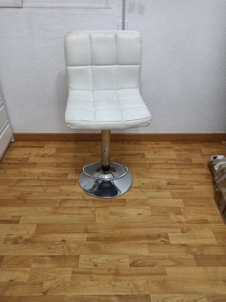 Silla tocador giratoria blanca