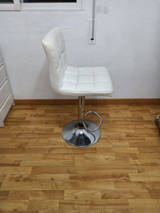 Silla tocador giratoria blanca
