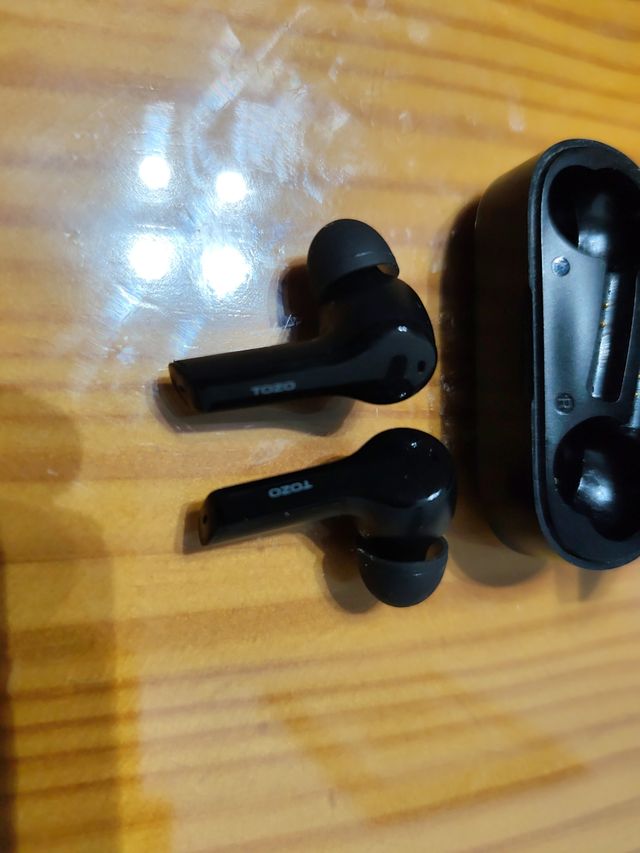 Auriculares TOZO T9 Bluetooth - negros