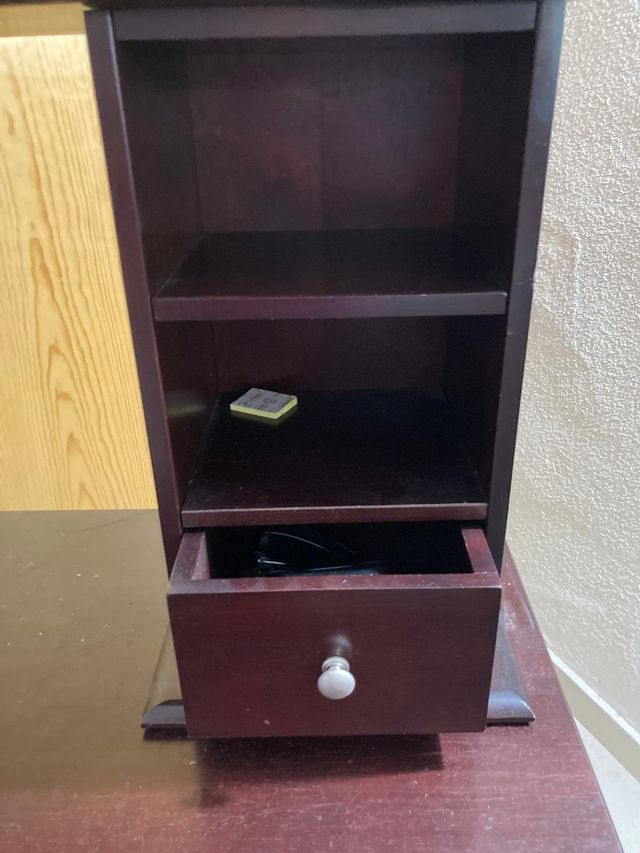 Escritorio madera + cajonera