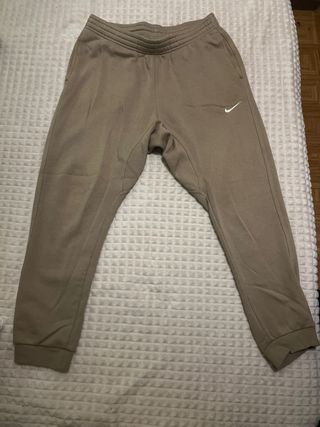 Pantalones Nike beige