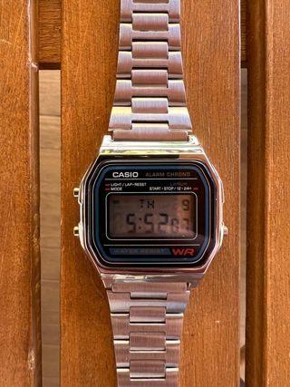 Reloj Casio A158W plateado