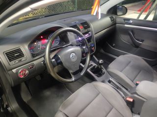 Volkswagen Golf 2005