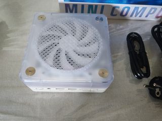  Mini pc Firebat Ryzen 7 8745hs,16gb ram