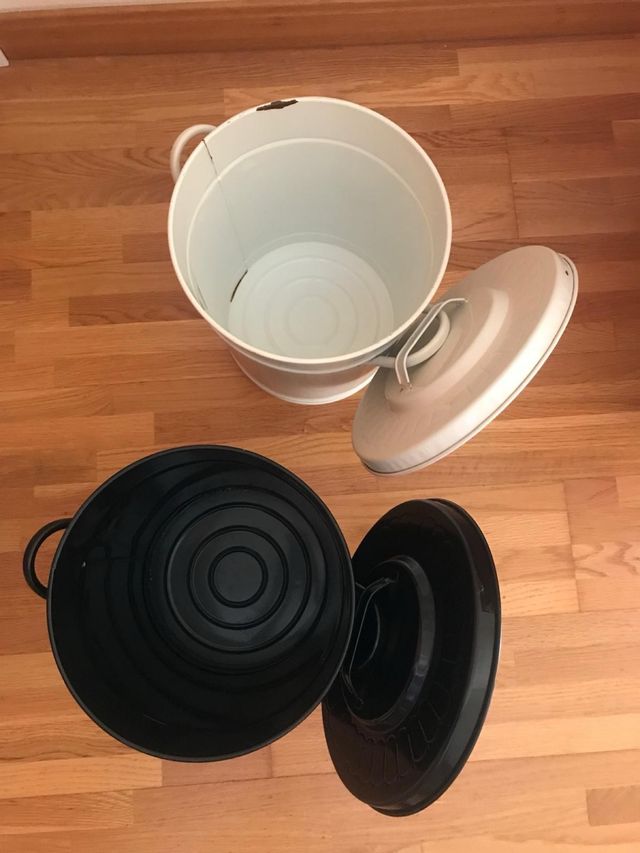 Cubos metálicos de almacenaje