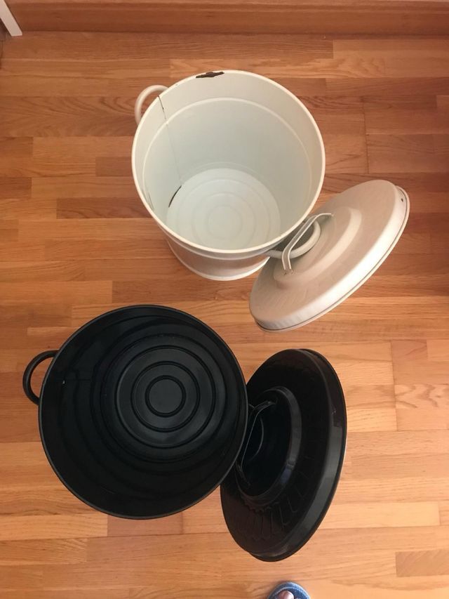 Cubos metálicos de almacenaje