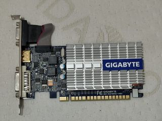 Gráfica Gigabyte GV-N210SL-1GI