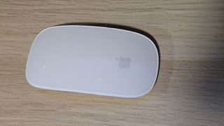 Apple Magic Mouse USB-C – Precisión y estilo