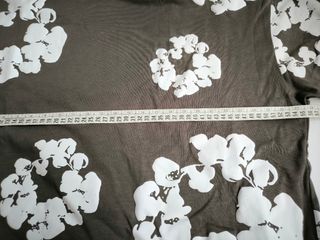 Camiseta flores hombre - Talla S . NUEVA