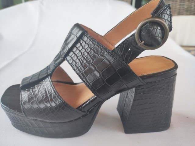 Sandalias Camila's tacón negro 36